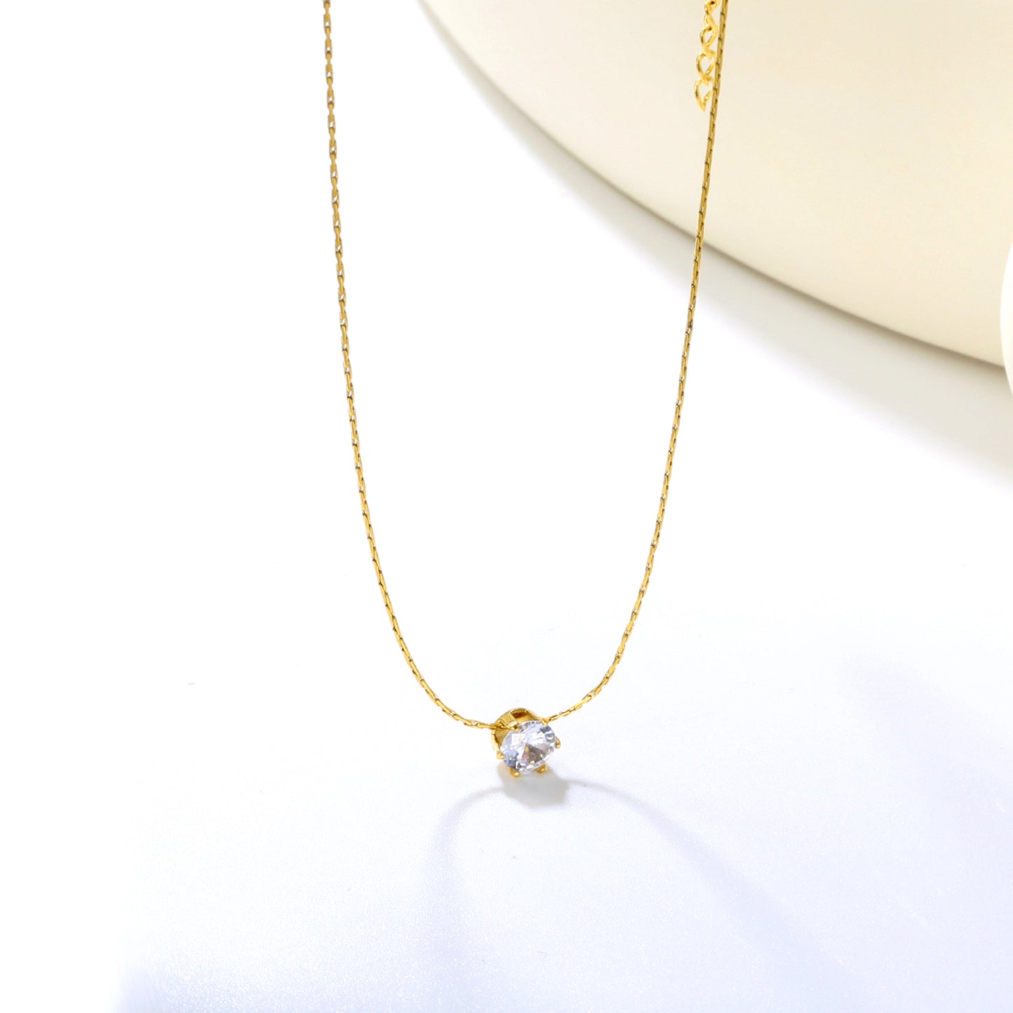 Glint Necklace