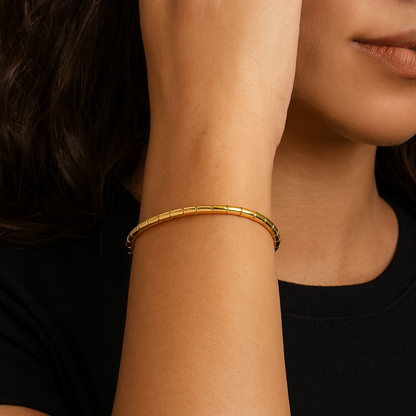 Eterna Link Bangle